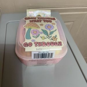 BellaBeauty Makeup Blender 4 Pcs Set With Case.